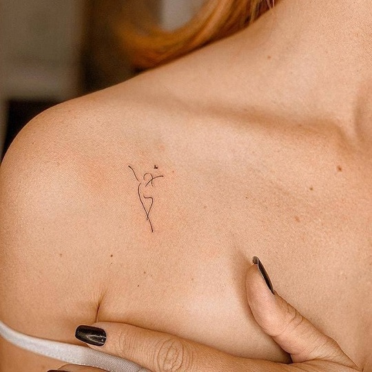 Small Shoulder Tattoos for girl