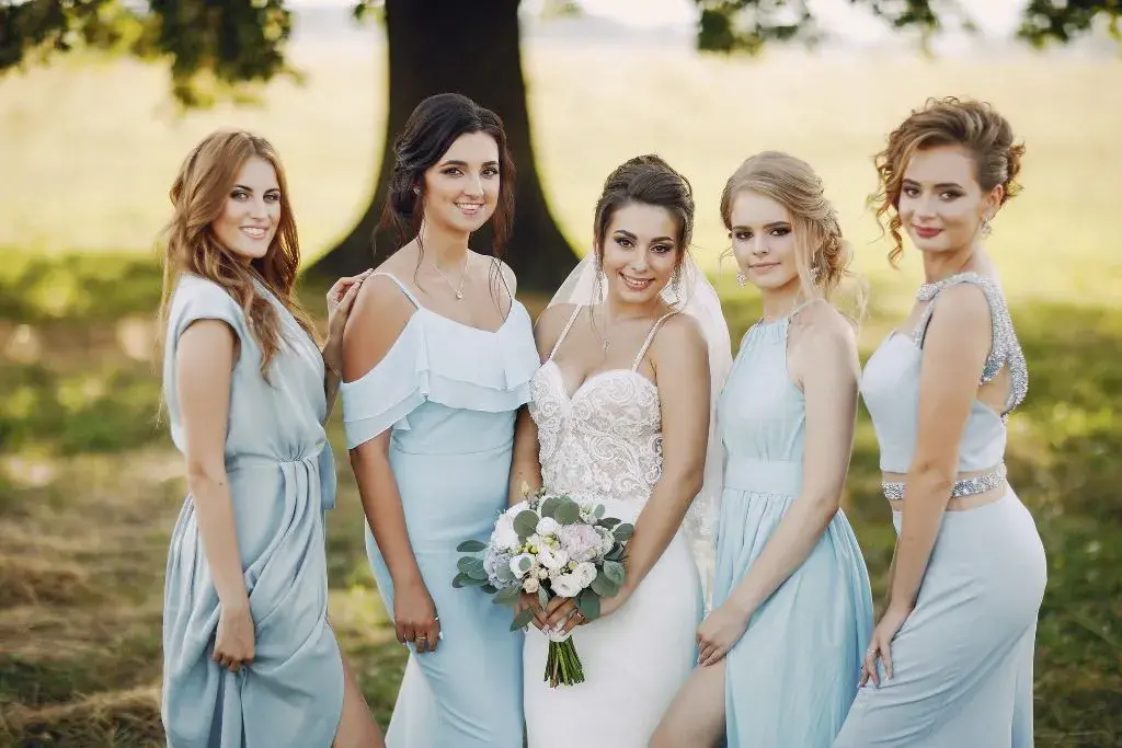 Latest Trends of Bridesmaid Dresses for Summer Weddings