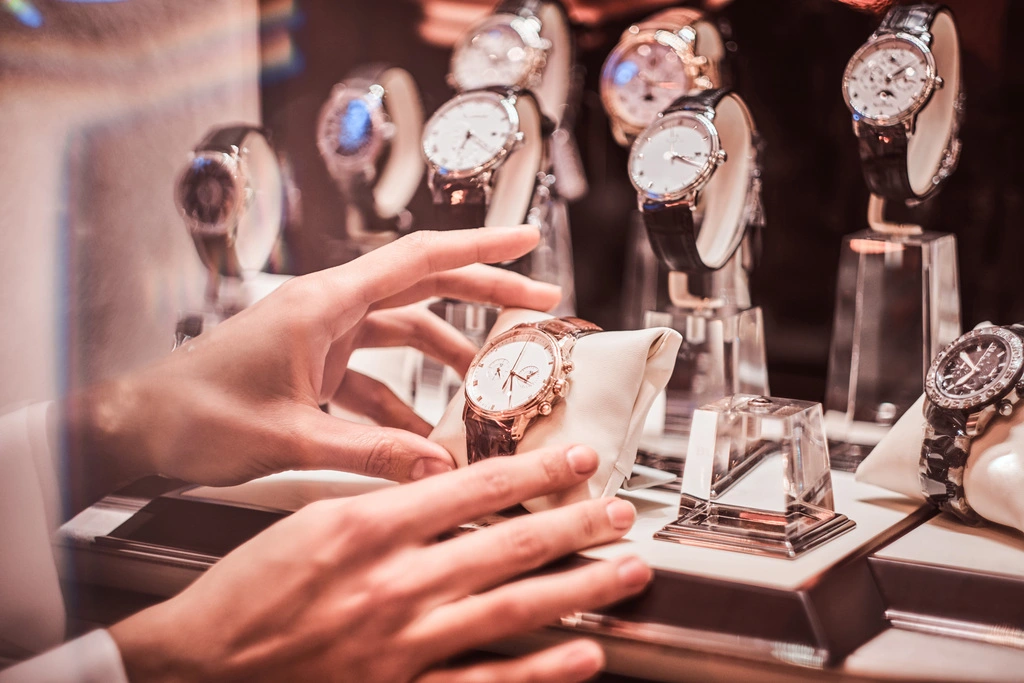 5 Key Tips for Buying and Selling Watches in 2024