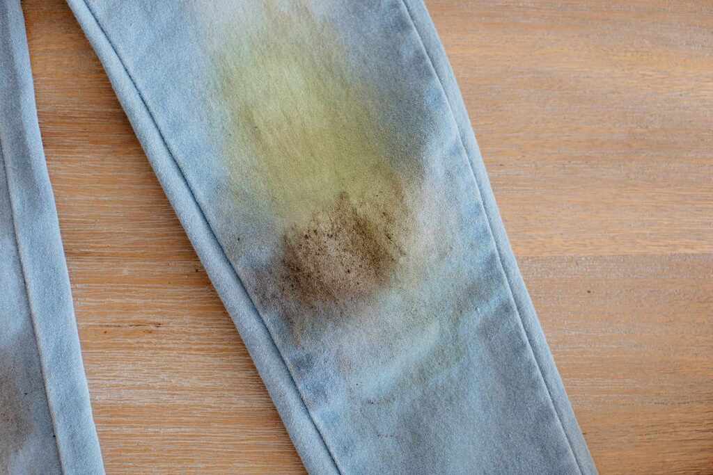 How to Get Grass Stains Out of Jeans